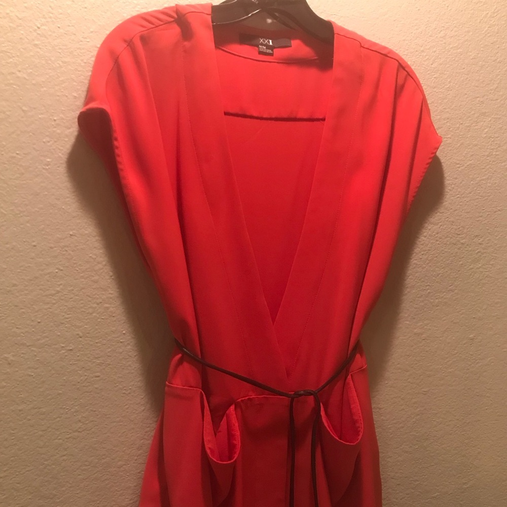 FOREVER 21 one button orange top.
